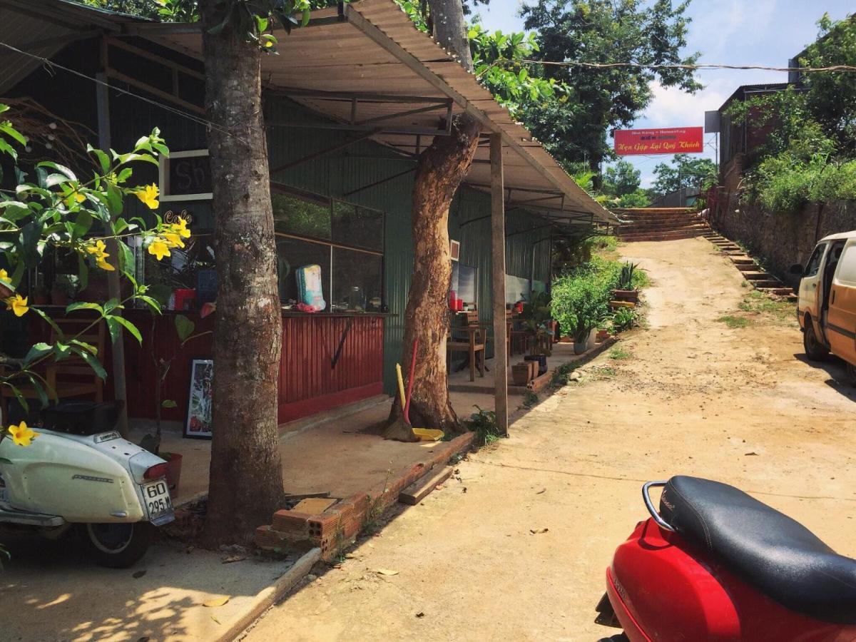 Homestay Bien Rung Gia Nghia Exterior photo